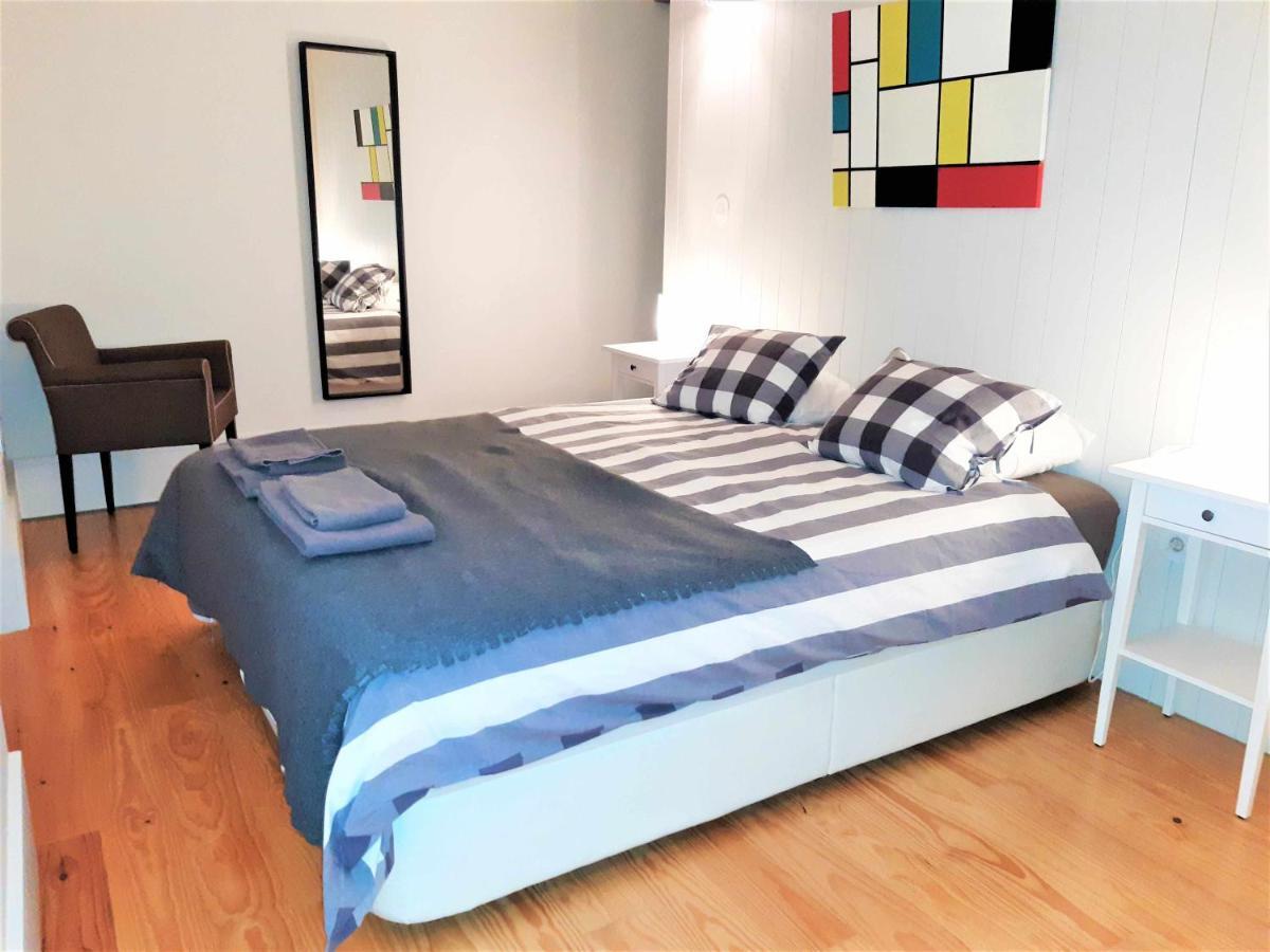 Oporto Delight 1 Luxury Apartment In Historic Center With Balcony Max 4 P Eksteriør billede