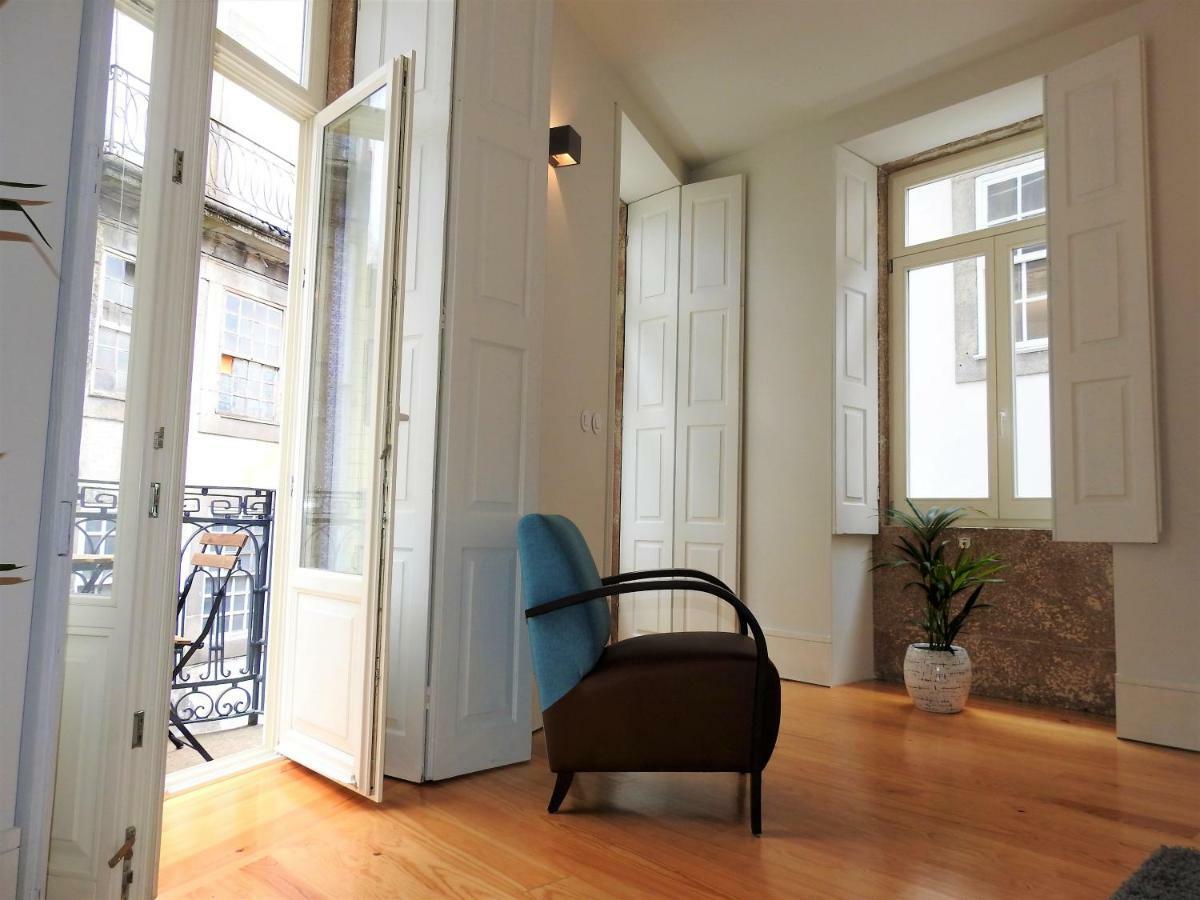Oporto Delight 1 Luxury Apartment In Historic Center With Balcony Max 4 P Eksteriør billede